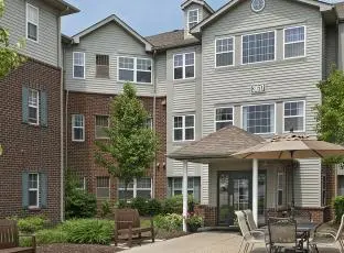 Patio American House Village Senior Living Community in Rochester Hills, MI